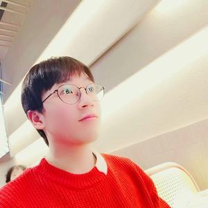 一年有52周同学 头像