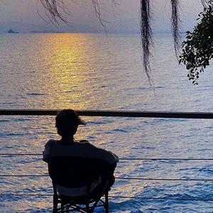 youth的生活 头像