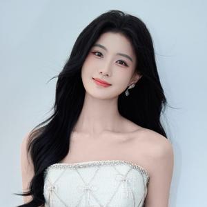 陈意涵Estelle 头像