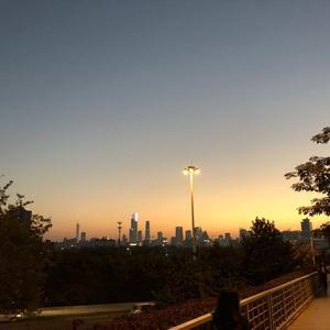 可乐就喝冰镇 头像