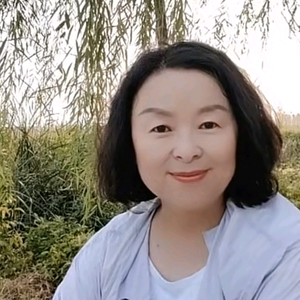 史小梅 头像