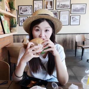 余点点要加油 头像