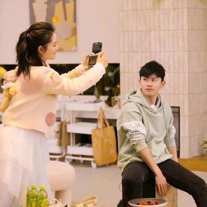 爱杰娜的小雅 头像