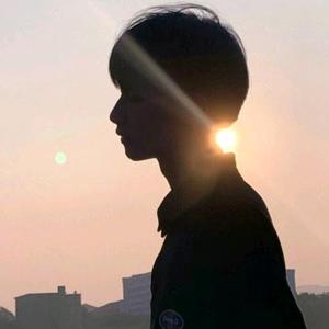 小新卖蜡笔3698 头像