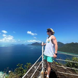 楞个乖的小郎 头像