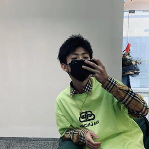 太原市悾悾发型设计 头像