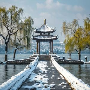 山岗上纵情欢呼的健儿 头像
