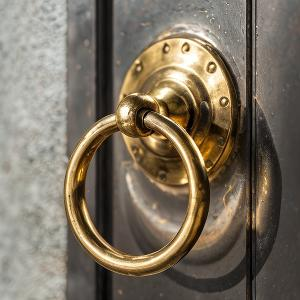 雪岭上勇敢地攀着高峰 头像