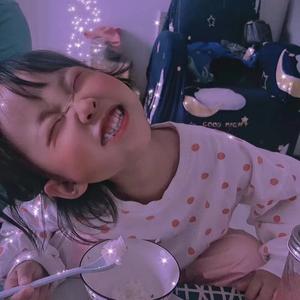 江妄灵 头像