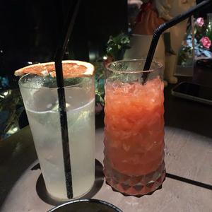 暮雨掩梨花 头像