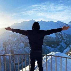 大家好我是胖崔 头像