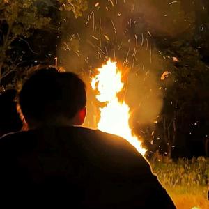 哈哈哈 ， 头像