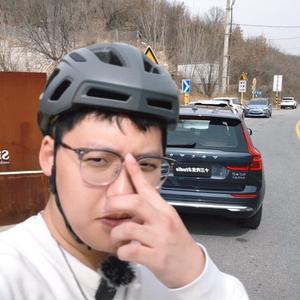 小董JustDRIVE 头像