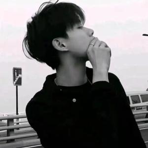 咸鱼不太闲 头像