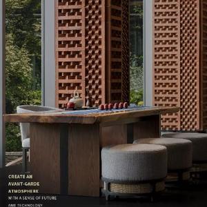 残灯落碎花 头像