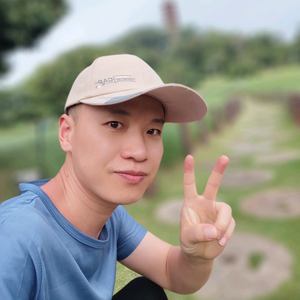 屈先生地摊 头像