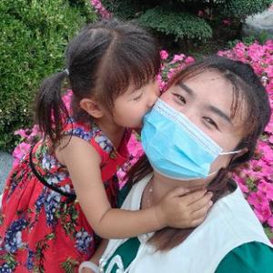 瑶瑶在农村 头像