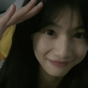 小昙谈故事 头像