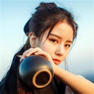 酒桌三两事 头像