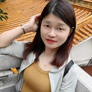 小女爱说笑话 头像