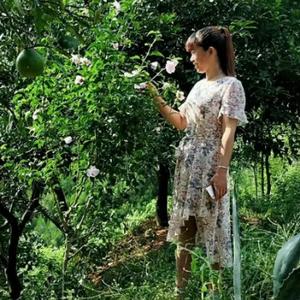 湘妹子每天开心快乐 头像