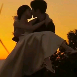 好运的情感故事 头像