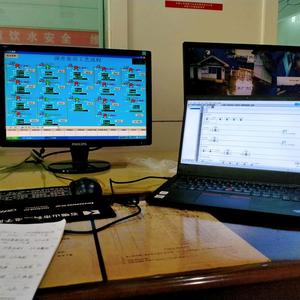 城北不开花 头像