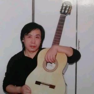 凝望弹吉他 头像