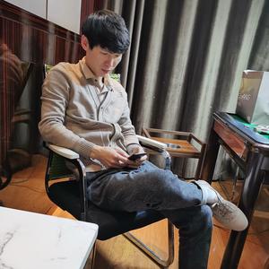 李天32659636 头像