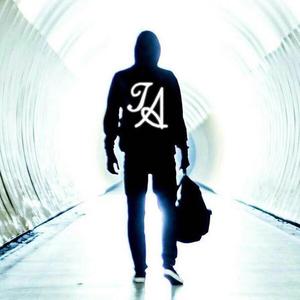 故事里的那些年 头像