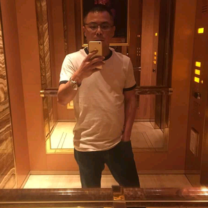安溪茶农bm2坏男人 头像