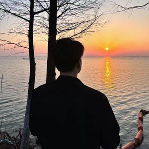 相偎相依的时光 头像