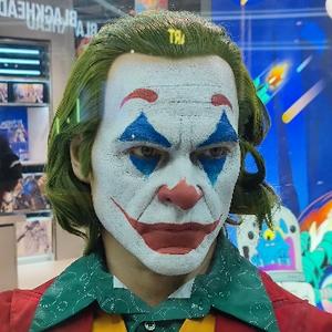 沉默的话唠 头像